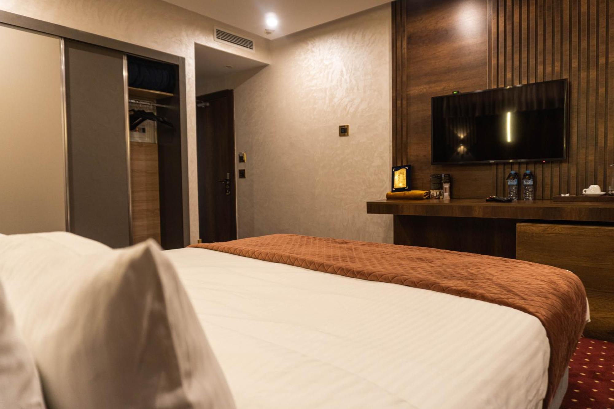 Melissa Hotel Oran Eksteriør billede